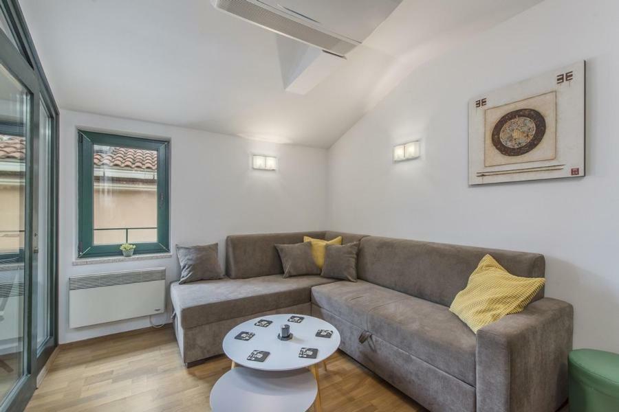 Apartment Matea Novigrad Istria Exterior foto
